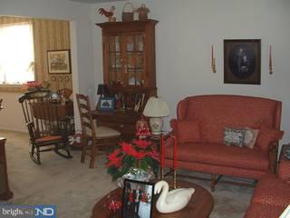 718 Springdell Road King of Prussia, PA 19406 - Photo 4 of 6 Gallery Image 4