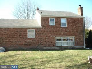 718 Springdell Road King of Prussia, PA 19406 - Photo 5 of 6 Gallery Image 5