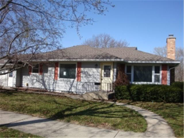 825 18th Avenue Northeast Rochester, MN 55906 - Photo 1 of 6