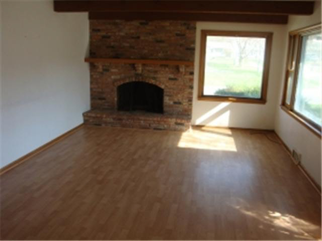 825 18th Avenue Northeast Rochester, MN 55906 - Photo 2 of 6