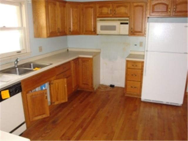825 18th Avenue Northeast Rochester, MN 55906 - Photo 5 of 6