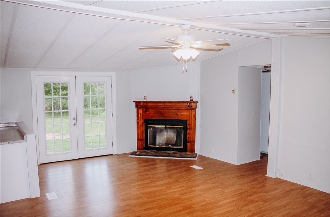 103 Marett Road Westminster, SC 29693 - Photo 2 of 11 Gallery Image 2