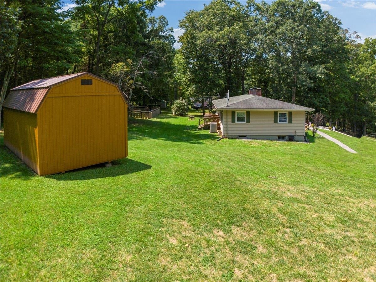 2110 Gate Road Christiansburg, VA 24073 - Photo 73 of 112 Gallery Image 73