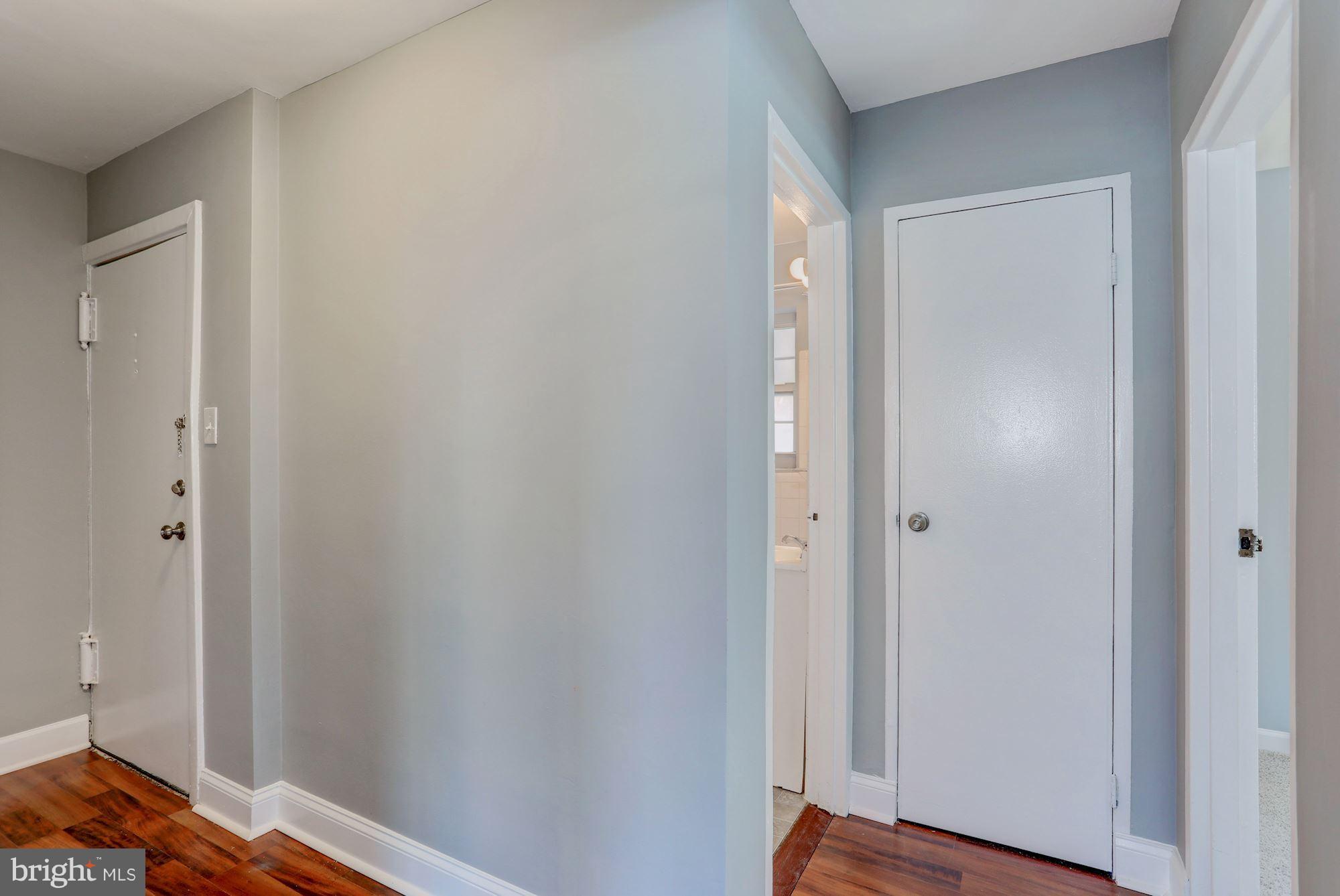 5310 8th Road South, Unit 1 Arlington, VA 22204 - Photo 12 of 25 Interior (General)