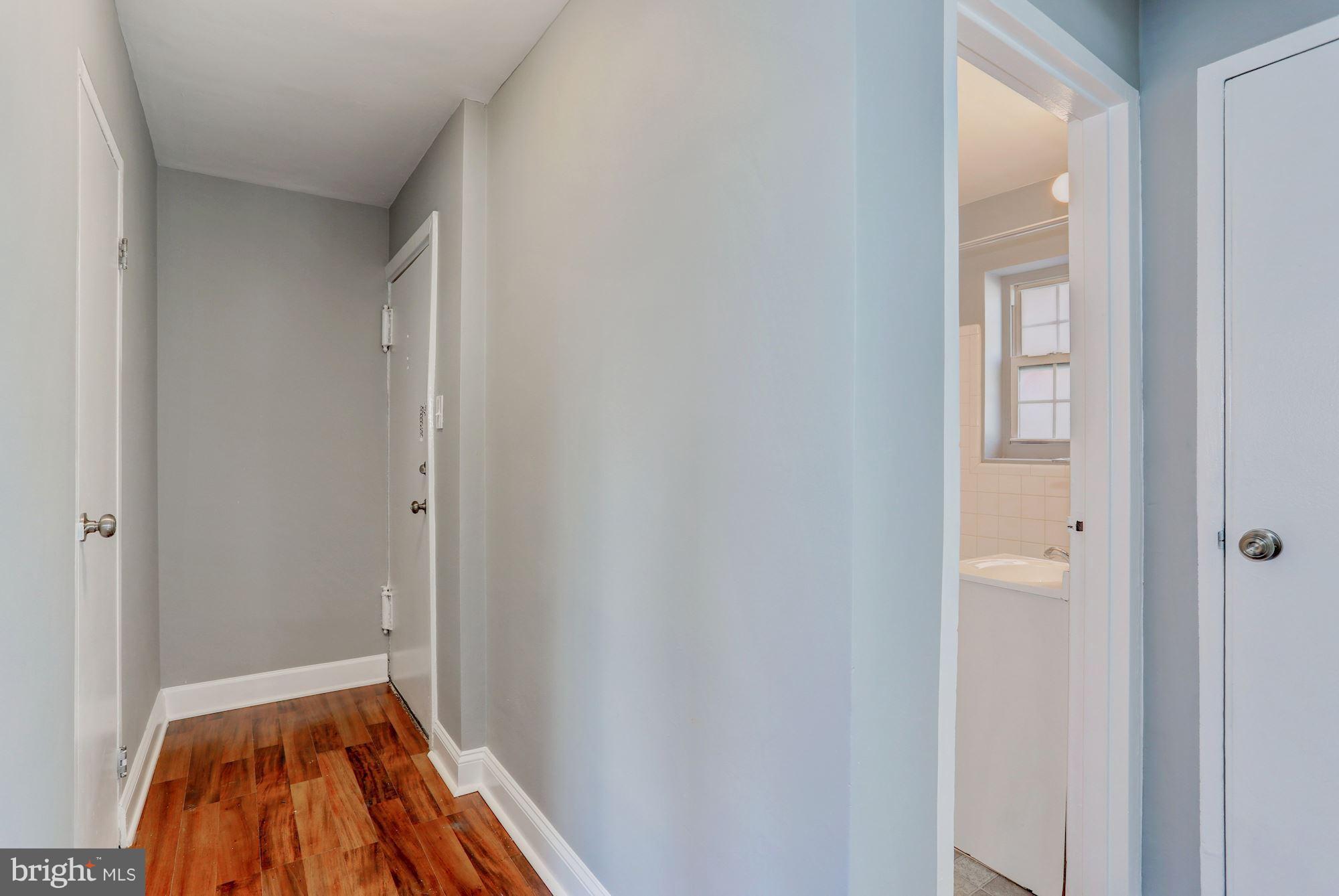 5310 8th Road South, Unit 1 Arlington, VA 22204 - Photo 13 of 25 Interior (General)