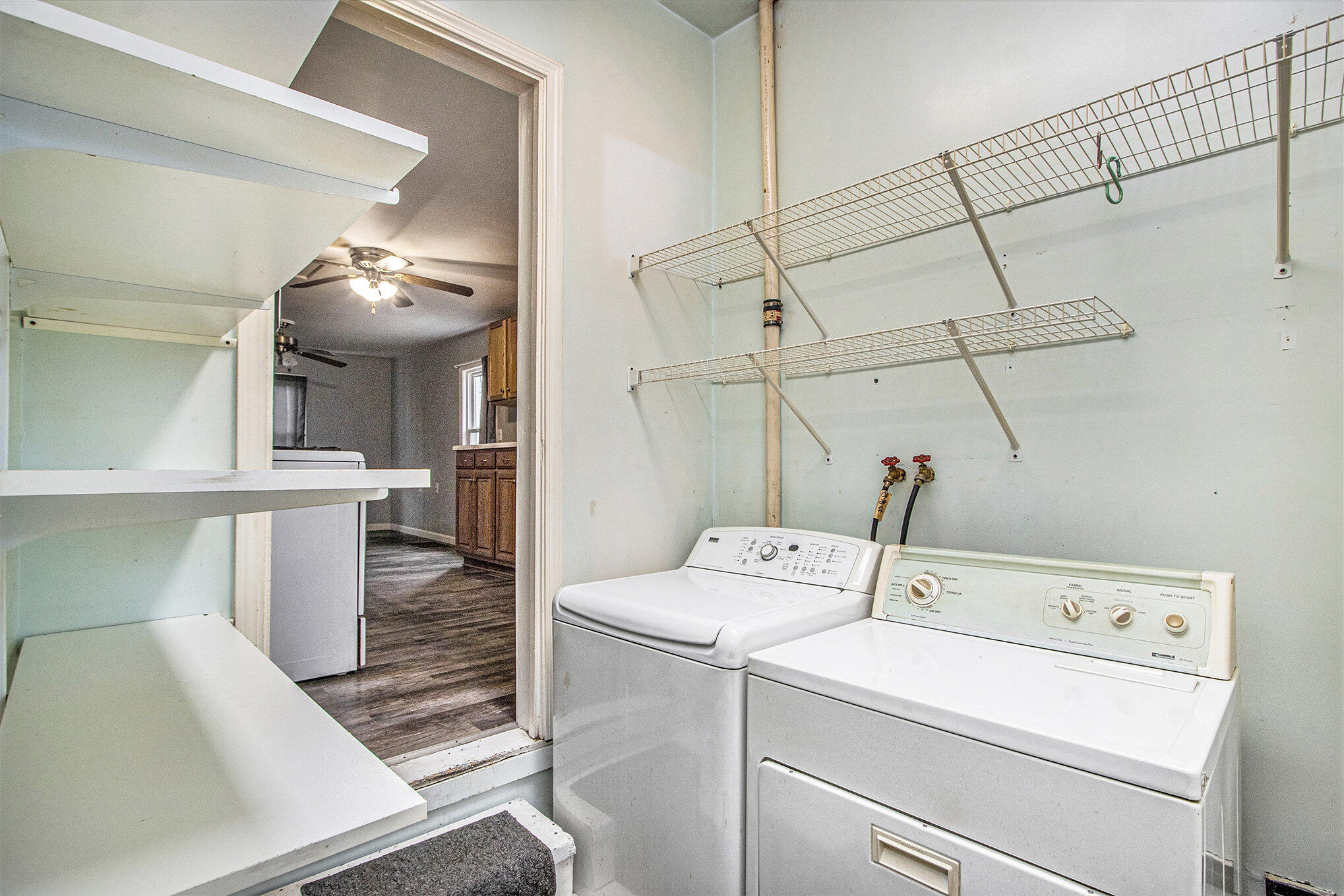 633 South Hooker Avenue Three Rivers, MI 49093 - Photo 14 of 18 014_633shooker_26