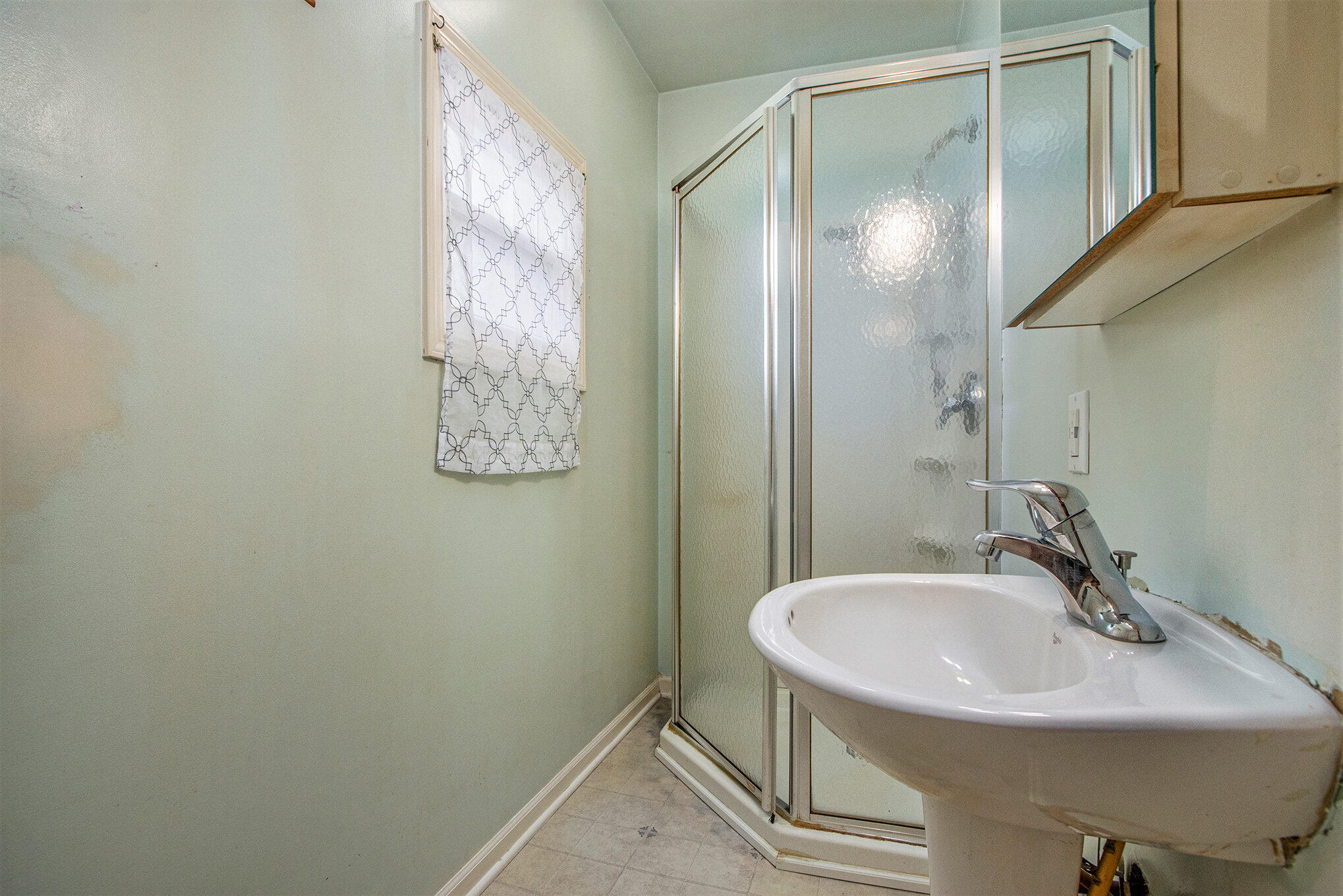 633 South Hooker Avenue Three Rivers, MI 49093 - Photo 15 of 18 015_633shooker_28