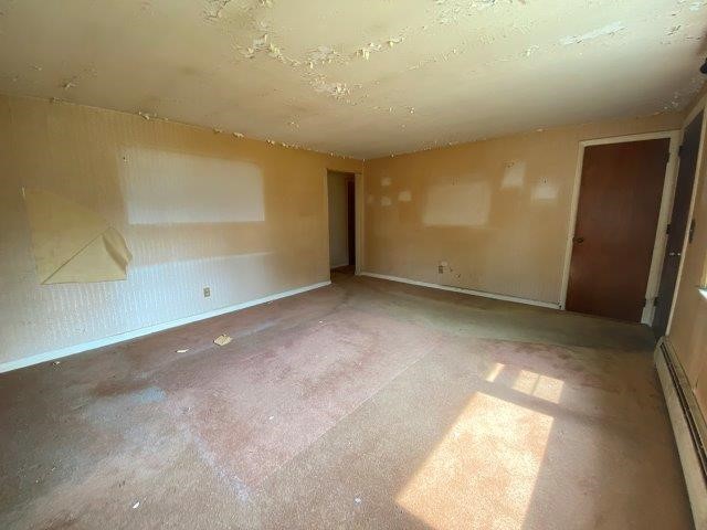 78 Farnum Road Warwick, RI 02888 - Photo 6 of 14