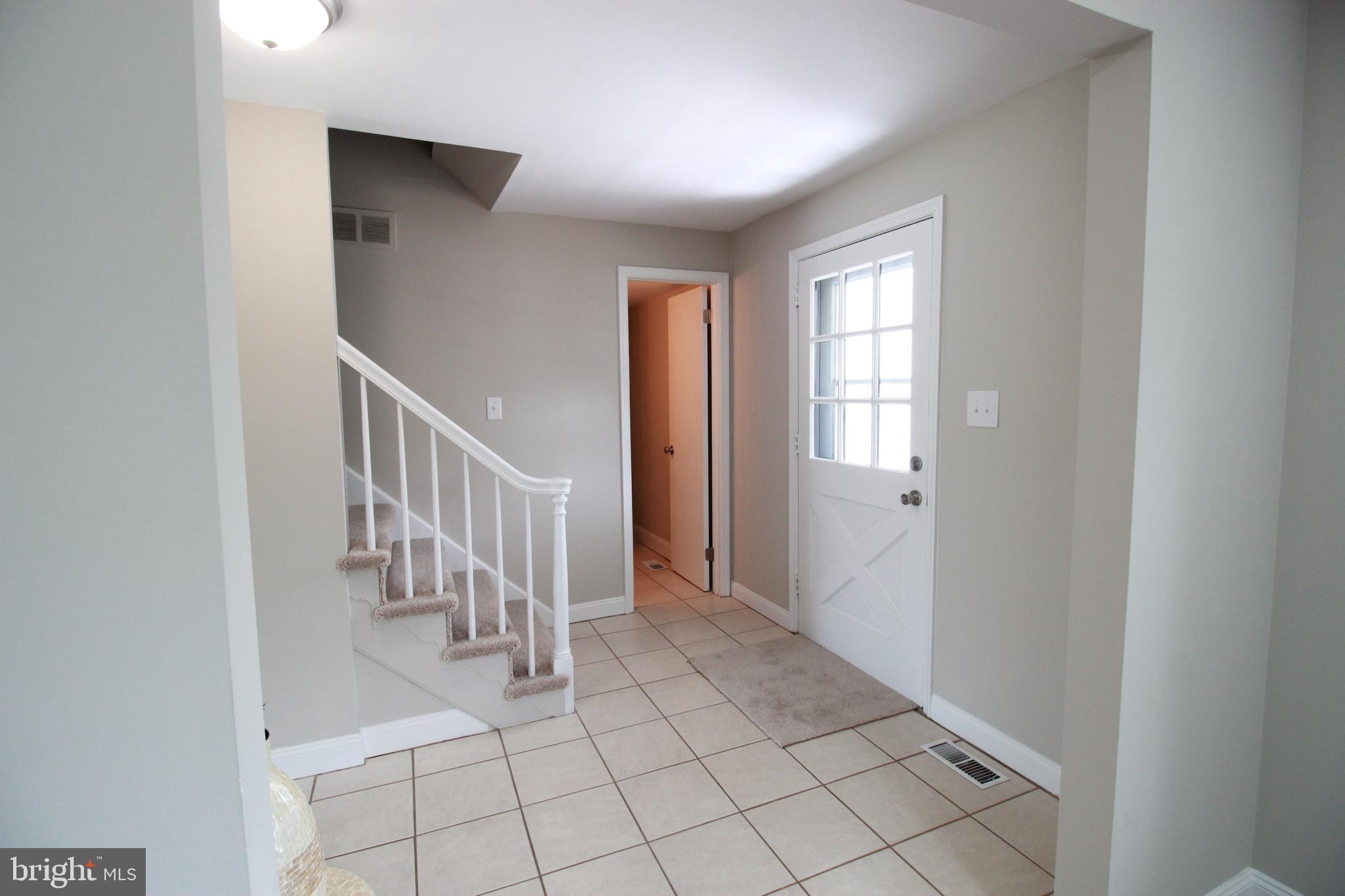 114 Coopers Kill Road Delran, NJ 08075 - Photo 5 of 33