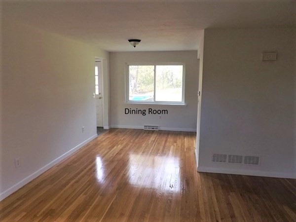 64 Marked Tree Road Holliston, MA 01746 - Photo 4 of 18 Gallery Image 4
