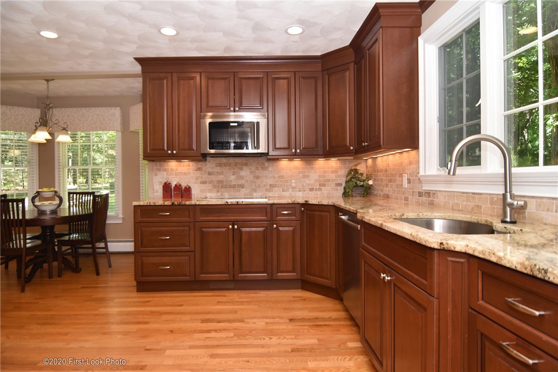 591 Pendar Road North Kingstown, RI 02852 - Photo 10 of 42 Gallery Image 10