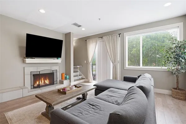 $365,000 | 1320 May Street, Unit 214, Fort Worth, TX 76104