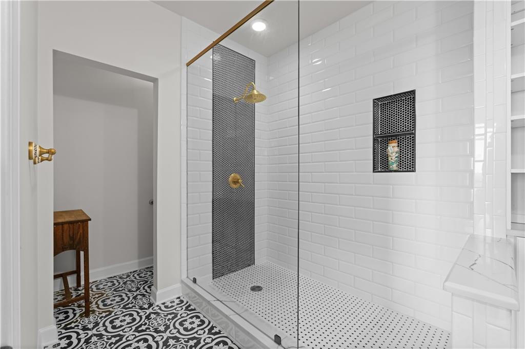 3475 Oak Valley Road Northeast, Unit 2820 Atlanta, GA 30326 - Photo 46 of 86