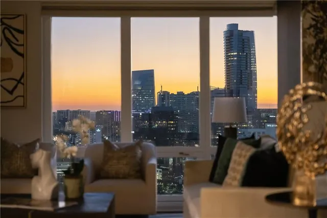 $875,000 | 3475 Oak Valley Road Northeast, Unit 2820, Atlanta, GA 30326