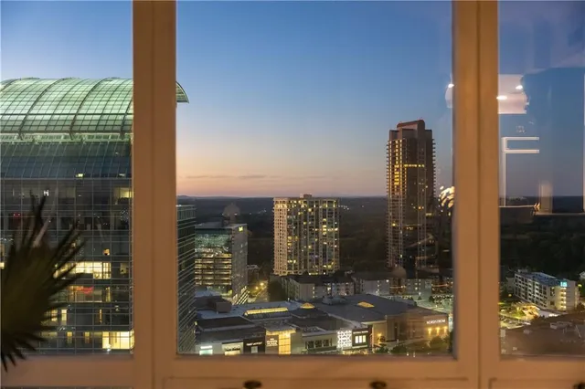 $875,000 | 3475 Oak Valley Road Northeast, Unit 2820, Atlanta, GA 30326