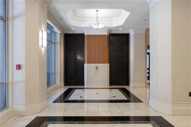 $875,000 | 3475 Oak Valley Road Northeast, Unit 2820, Atlanta, GA 30326