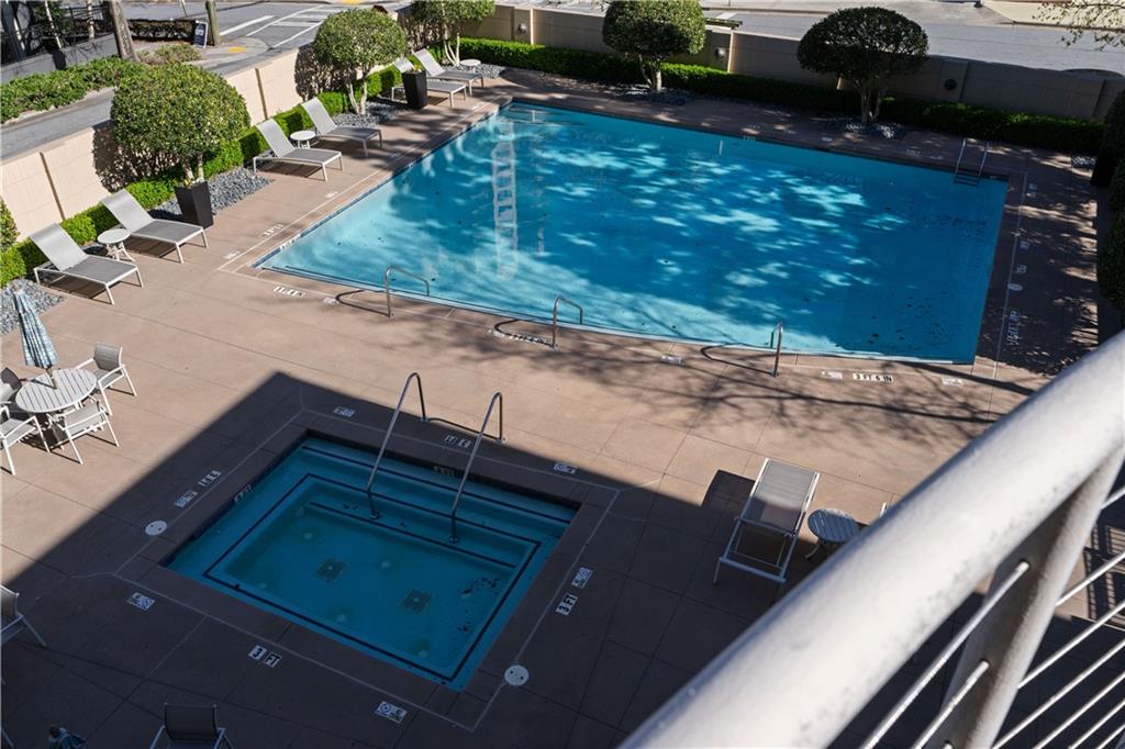 3475 Oak Valley Road Northeast, Unit 2820 Atlanta, GA 30326 - Photo 84 of 86 a view of outdoor space and seating area