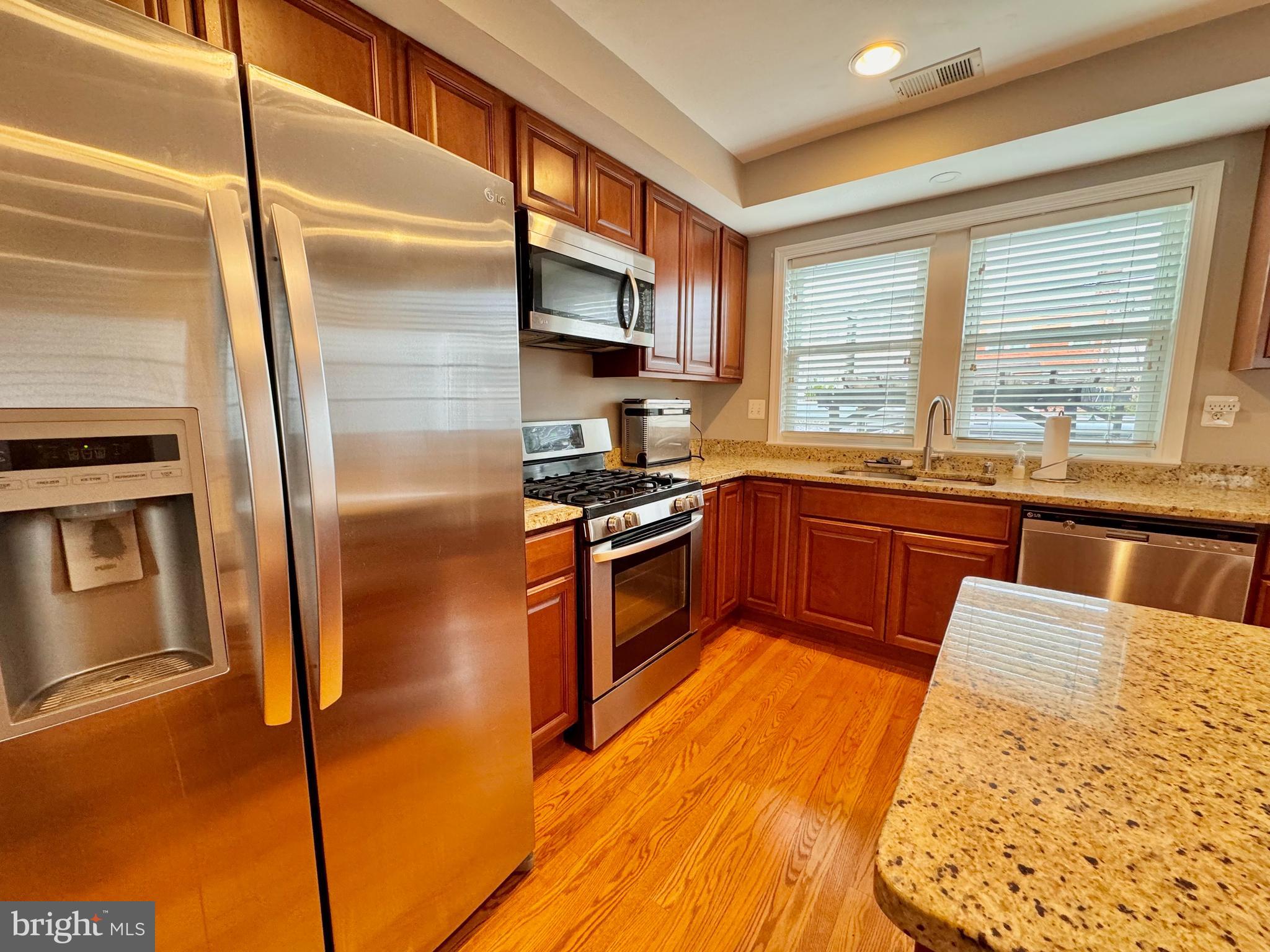 1334 Queen Street Northeast Washington, DC 20002 - Photo 12 of 37 Stainless steel appliances
