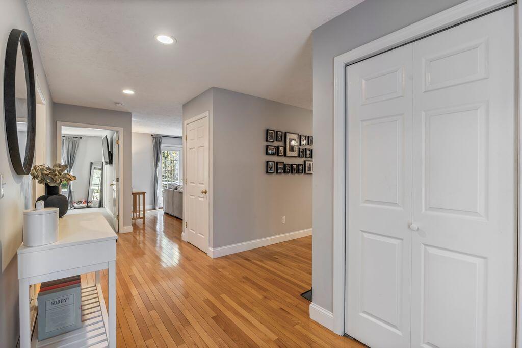 50 Winslow Road, Unit B Gorham, ME 04038 - Photo 5 of 37 4__V5A9234