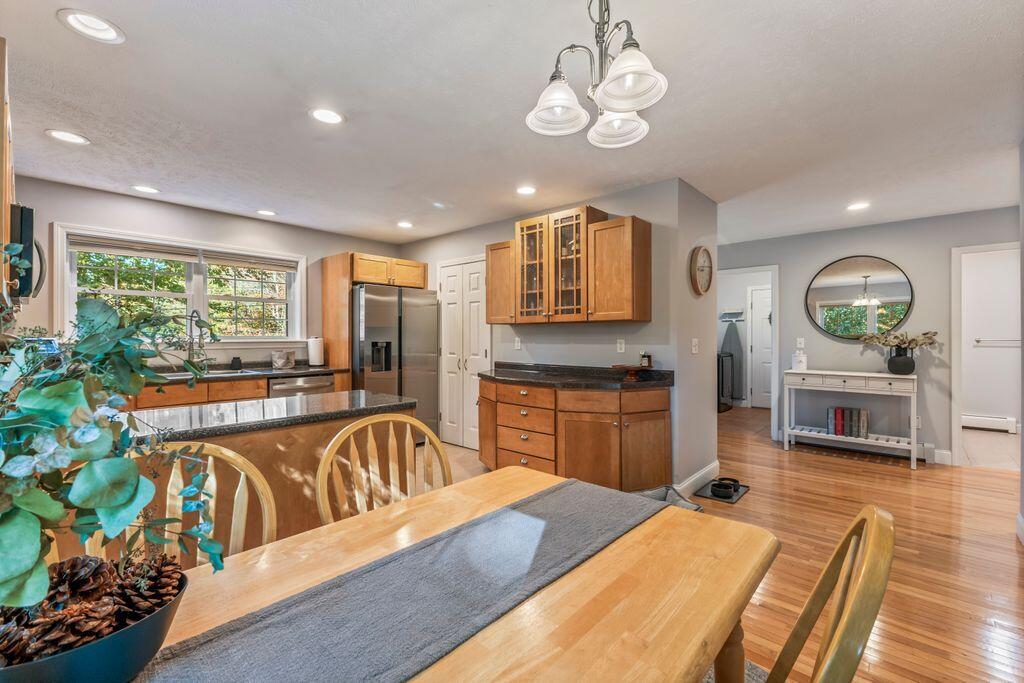 50 Winslow Road, Unit B Gorham, ME 04038 - Photo 8 of 37 Kitchen