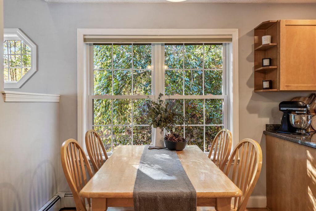 50 Winslow Road, Unit B Gorham, ME 04038 - Photo 10 of 37 Dinning Room