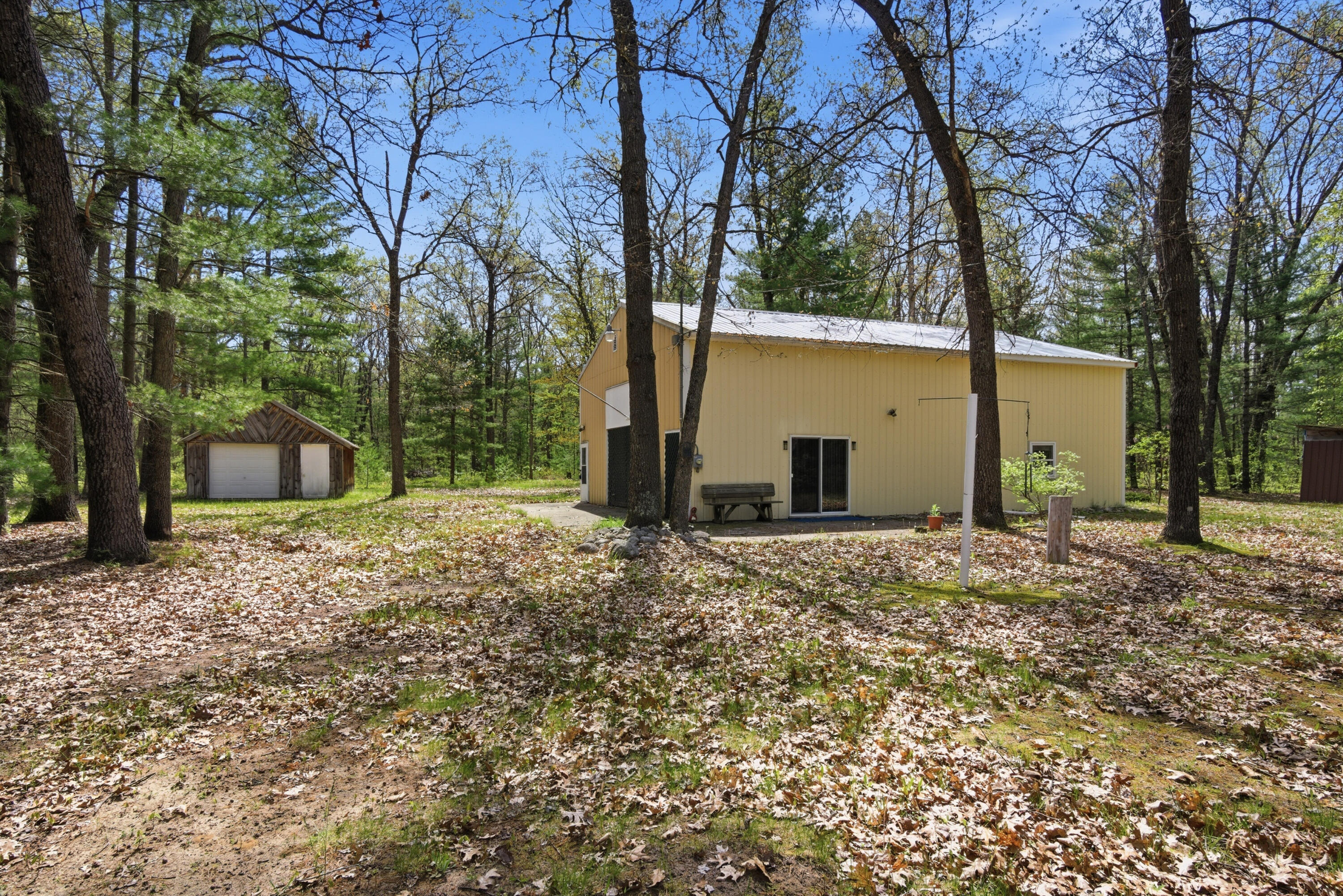 337 South Taylor Road Branch, MI 49402 - Photo 27 of 39 DSC01371