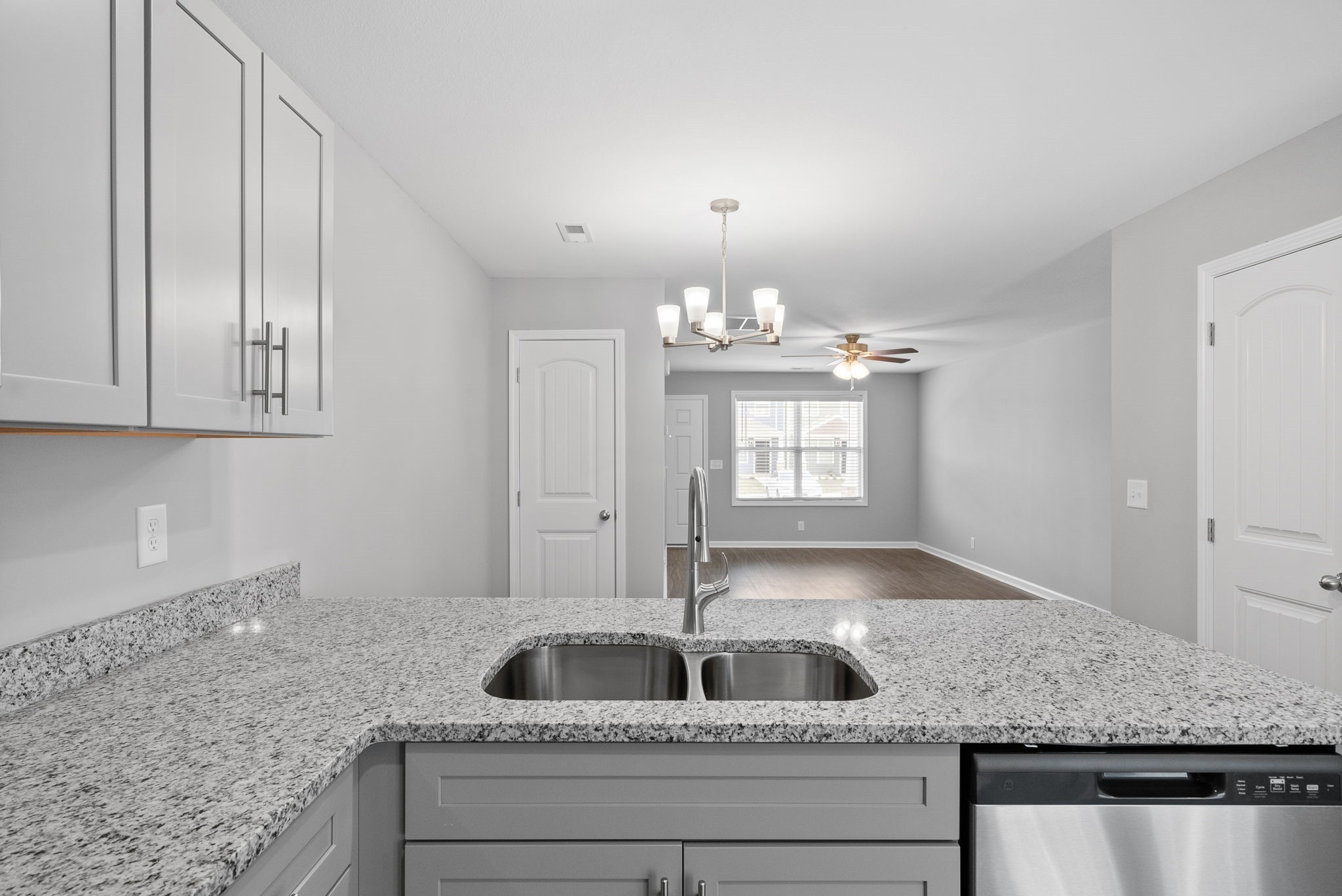 111 Davis Ridge Lane Clarksville, TN 37040 - Photo 10 of 24