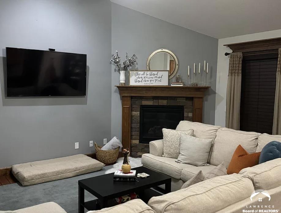 1013 Diamondhead Drive Lawrence, KS 66049 - Photo 7 of 15