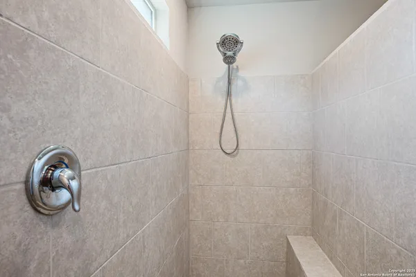 $2,200 | 15214 Counterpoint, San Antonio, TX 78245