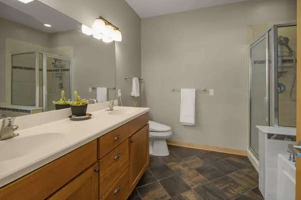 $450,000 | 256 Spring Street, Unit 120, St. Paul, MN 55102