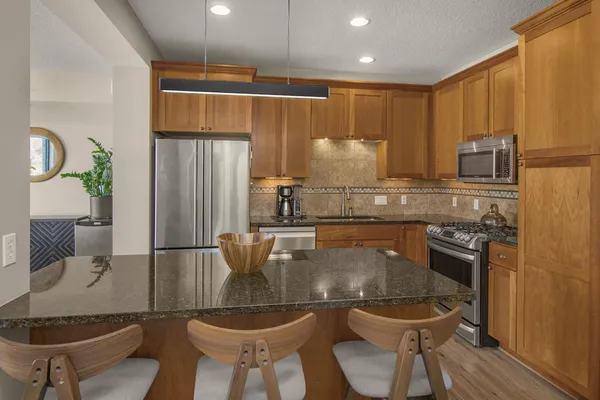 $450,000 | 256 Spring Street, Unit 120, St. Paul, MN 55102