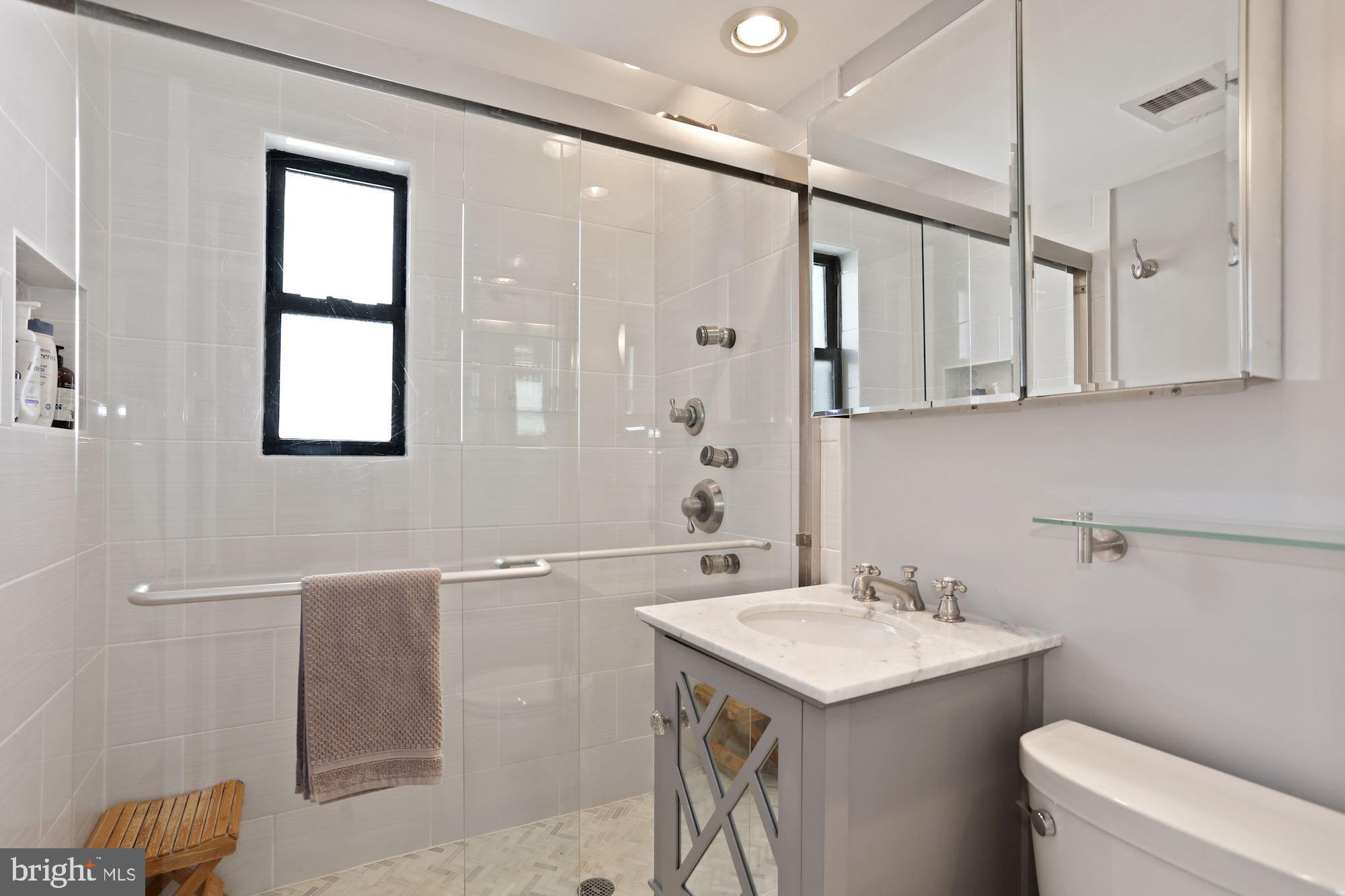 2602 Tunlaw Road Northwest, Unit 4 Washington, DC 20007 - Photo 14 of 23 Gallery Image 14