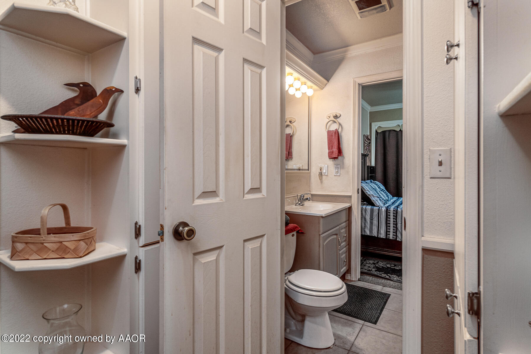 23350 Brown Road Canyon, TX 79015 - Photo 25 of 50 a bathroom with a sink a toilet and shower