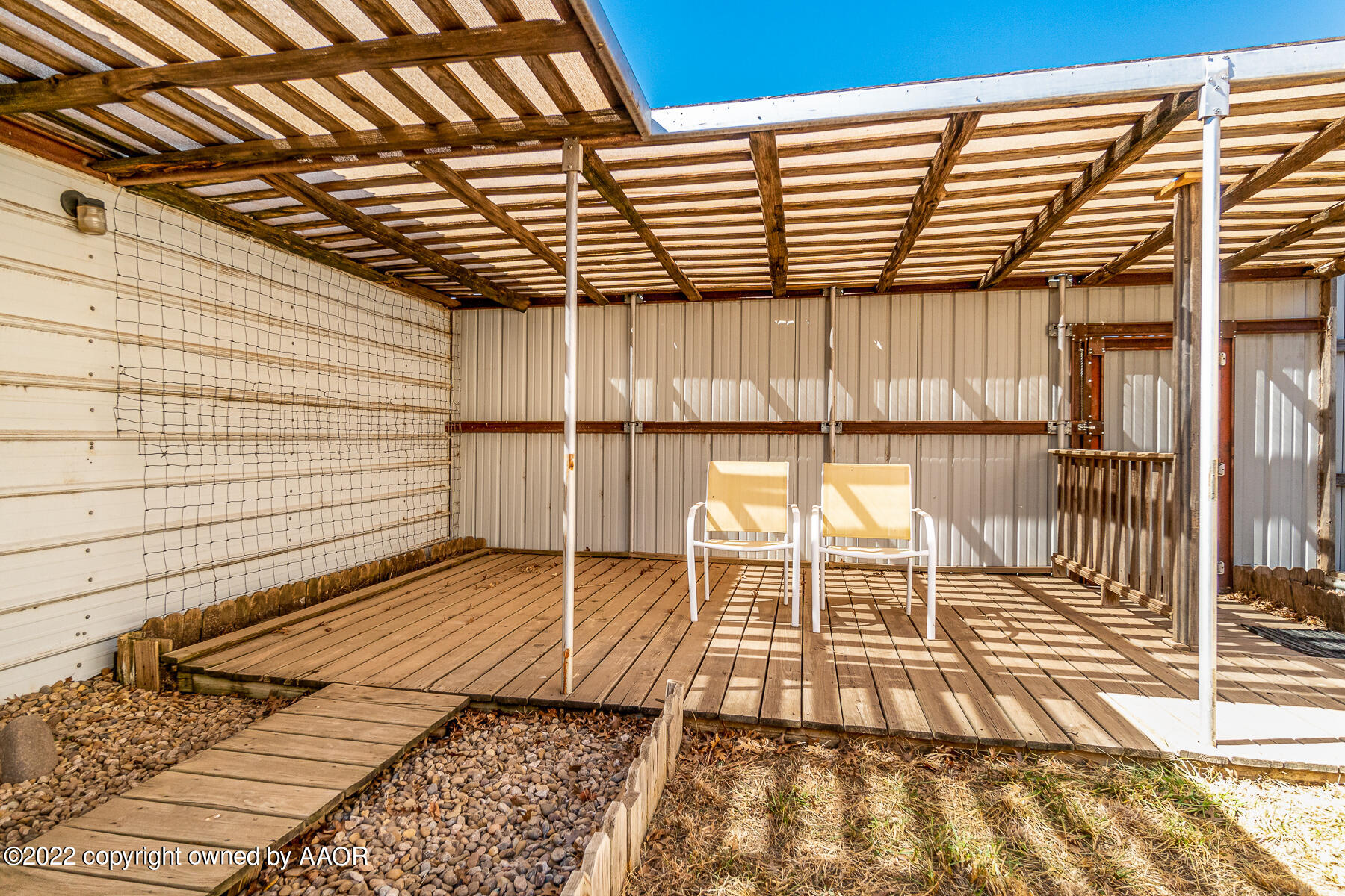 23350 Brown Road Canyon, TX 79015 - Photo 33 of 50 a balcony with table and chairs