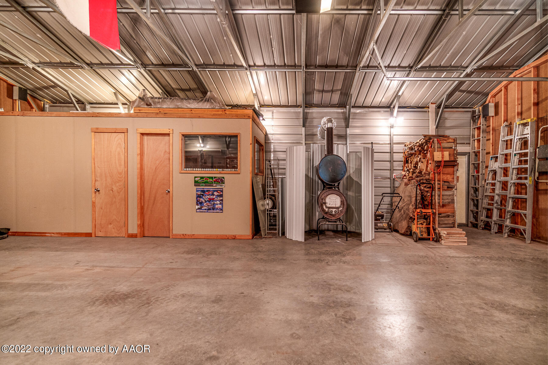 23350 Brown Road Canyon, TX 79015 - Photo 47 of 50 a view of a garage