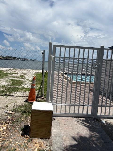2936 Lake Shore Drive, Unit 101 Riviera Beach, FL 33404 - Photo 33 of 37 IMG_1660