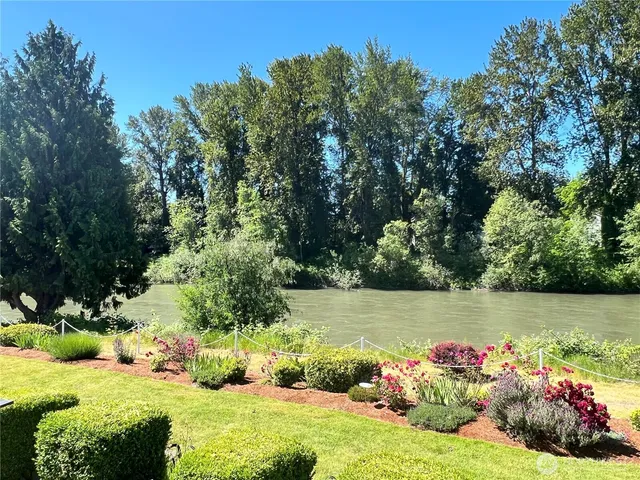 $124,500 | 10524 63rd St Court East, Unit 51, Puyallup, WA 98372