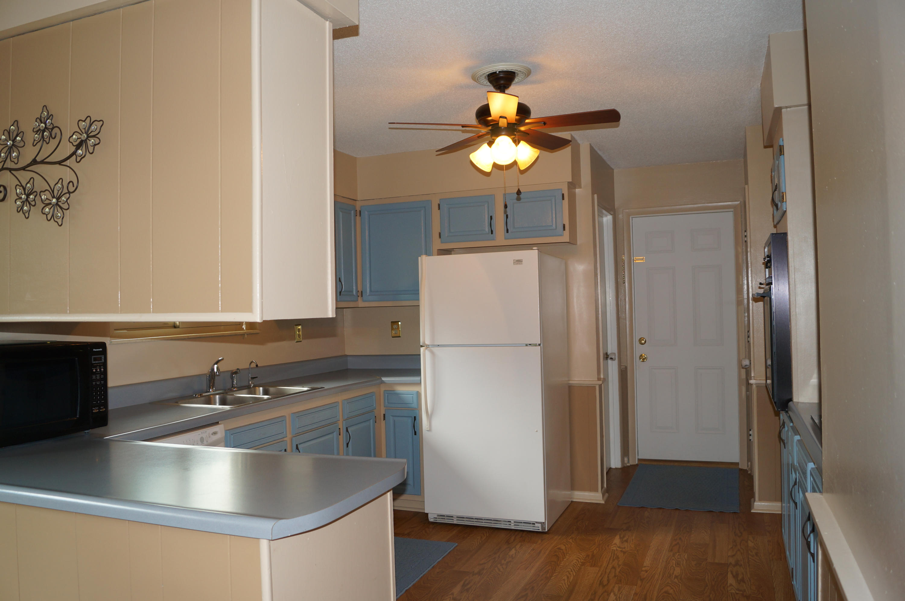 418 Bluff Point Road Harriman, TN 37748 - Photo 3 of 37 Kitchen