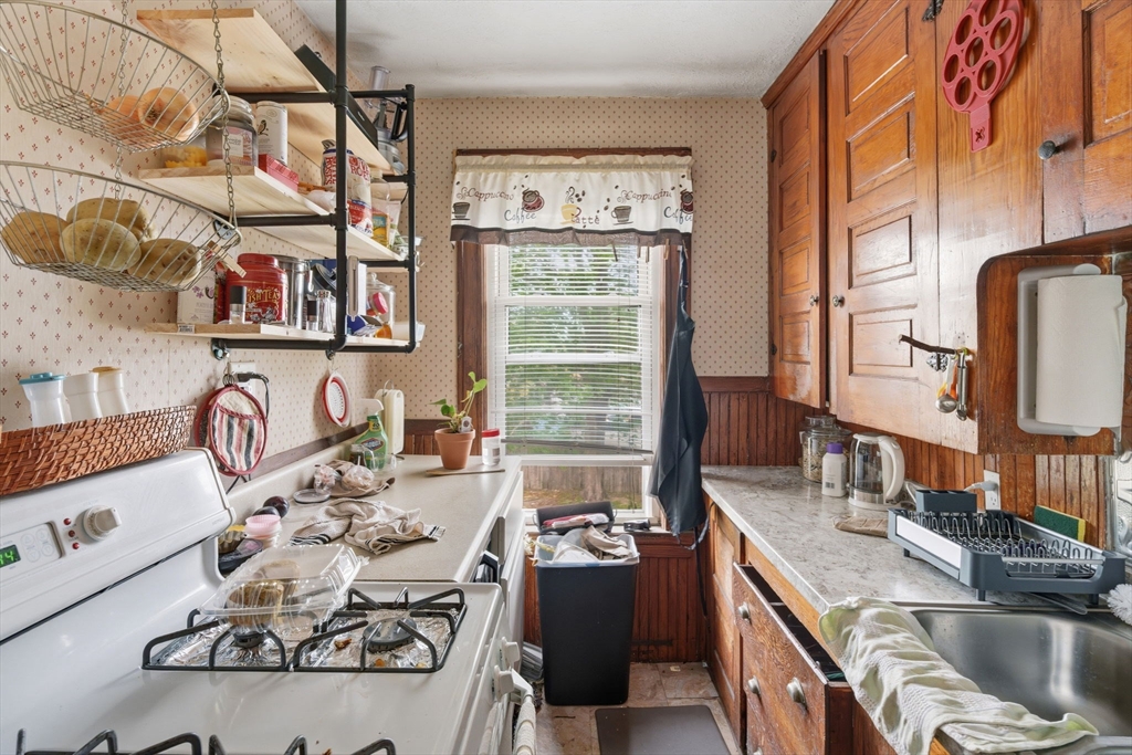 612 Rathbun Street Blackstone, MA 01504 - Photo 31 of 41
