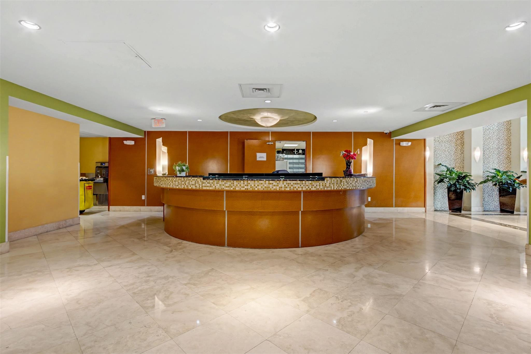 7350 Southwest 89th Street, Unit 1504S Miami, FL 33156 - Photo 4 of 41 Reception area