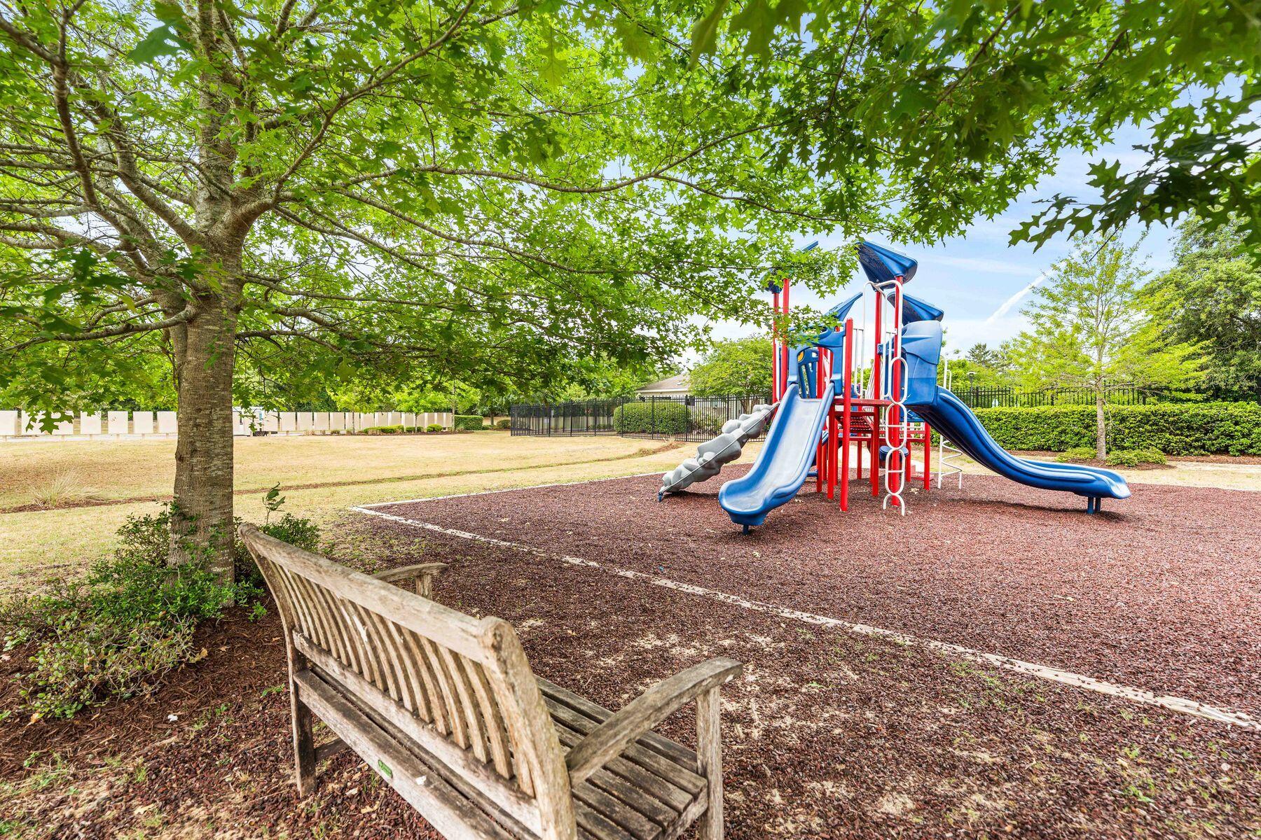 656 Teal Street Crestview, FL 32539 - Photo 50 of 58 a view of outdoor space with entertaining space