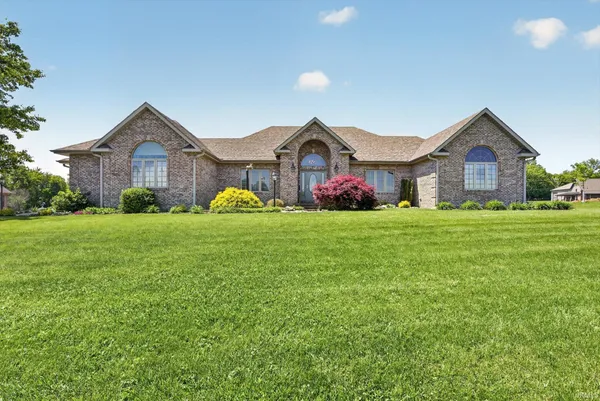 $549,900 | 675 North Auburn Ridge Drive, Linton, IN 47441