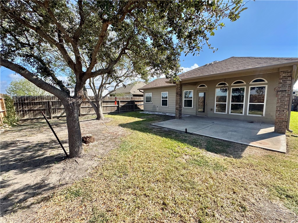 322 Pacific Drive Portland, TX 78374 - Photo 21 of 22 a view of a house with a yard and balcony