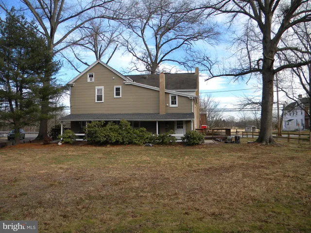 $1,800 | 2054 Swamp Pike, Gilbertsville, PA 19525