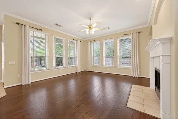 $475,000 | 6 Coachman Ridge Place, Spring, TX 77382