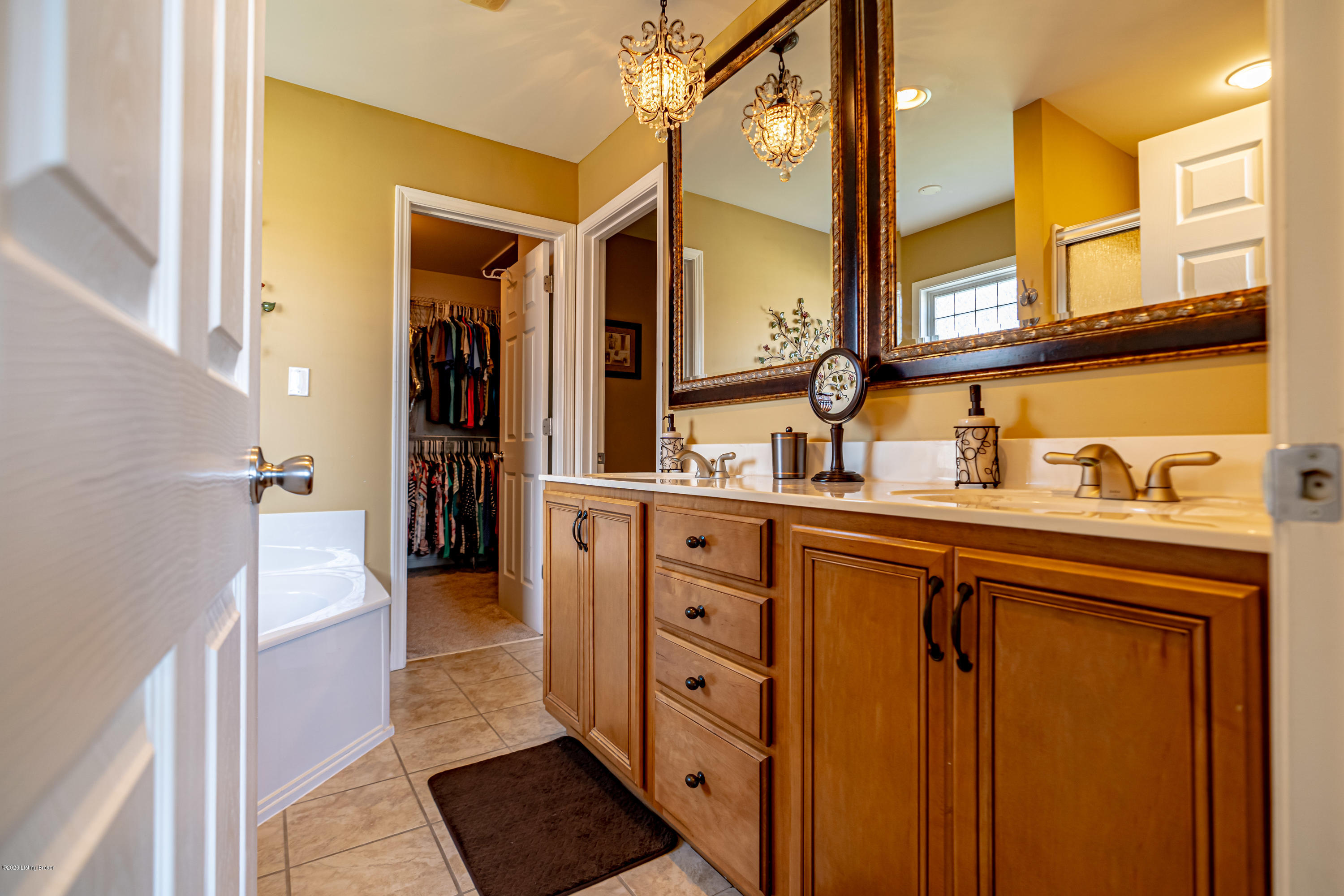 6716 Obryan Road Louisville, KY 40291 - Photo 28 of 61 DSC01435