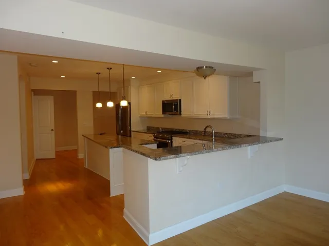 $875,000 | 30 Taylor Drive, Unit 3011, Reading, MA 01867