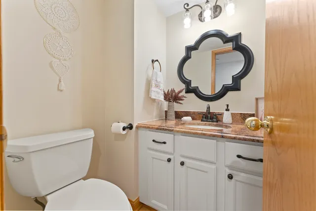 $3,000 | 141 Crescent Lane, Unit 141, Schaumburg, IL 60193