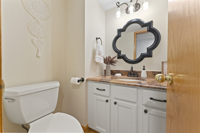 141 Crescent Lane, Unit 141 Schaumburg, IL 60193 - Photo 12 of 22