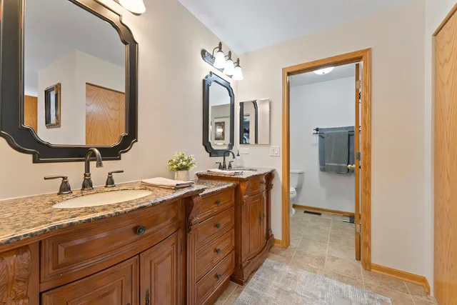 $3,000 | 141 Crescent Lane, Unit 141, Schaumburg, IL 60193